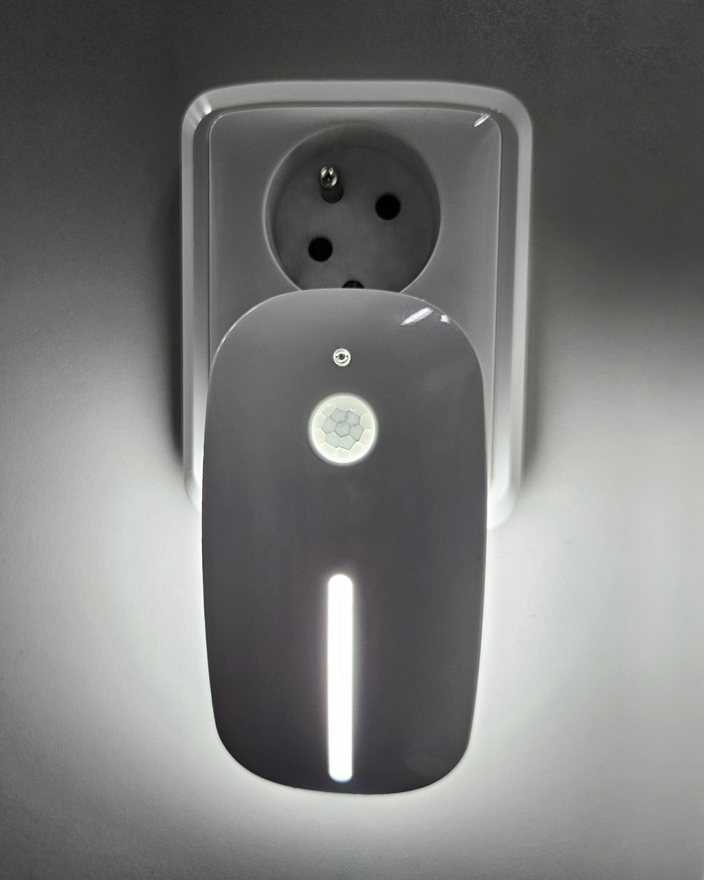 TR-022M Trixline LED éjszakai fény - Image 3