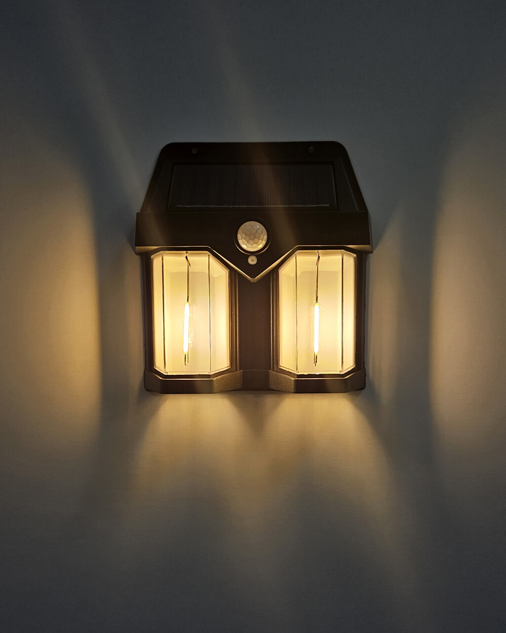 TR- 64 LED napelemes fali lámpa svetsökösövel - fekete Trixline - Image 2